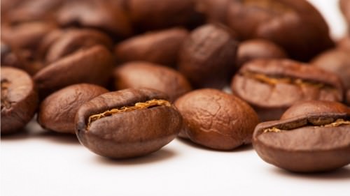 coffee beans 1 1366x768